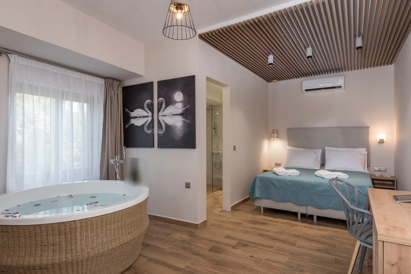 أجمل تصاميم غرف النوم في الرياض: دليل شامل aequor2019 jacuzzi 3pax 18 أجمل تصاميم غرف النوم