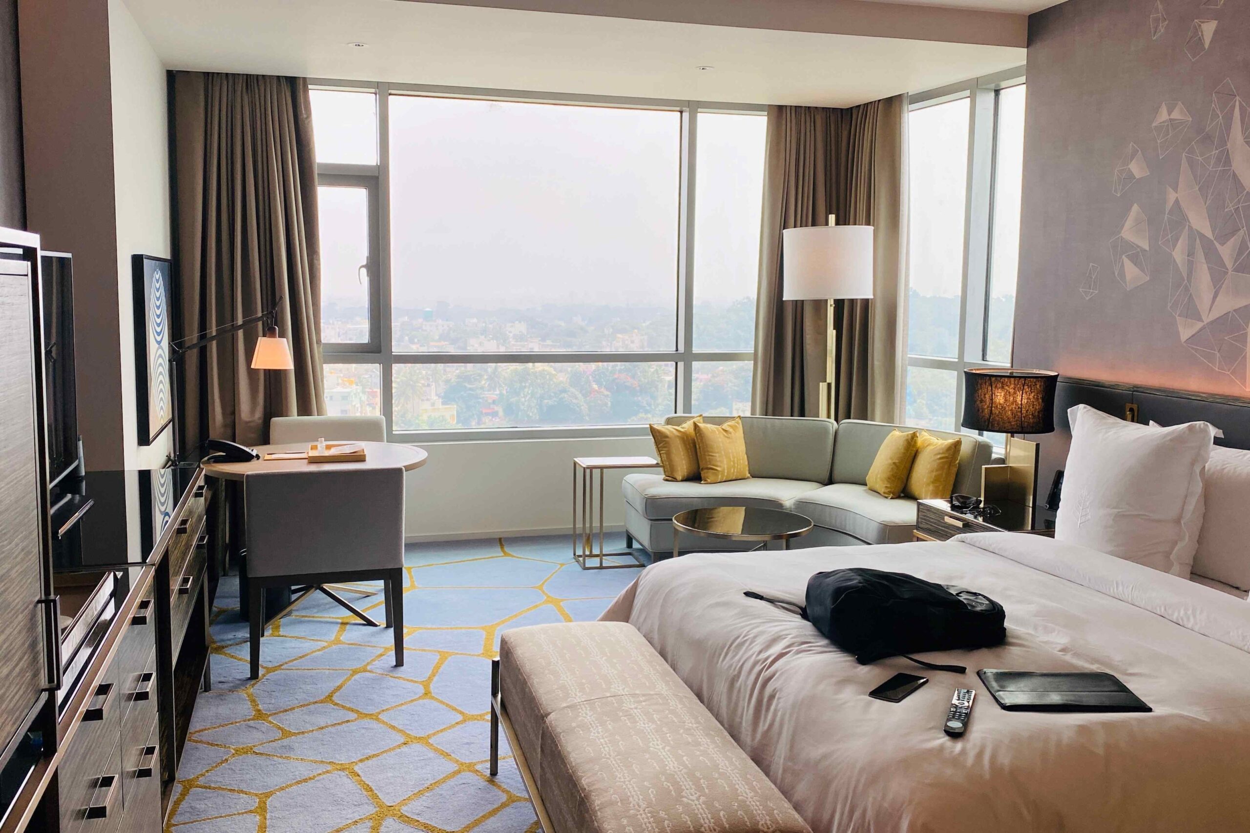 Simple 5 star hotel room interior design