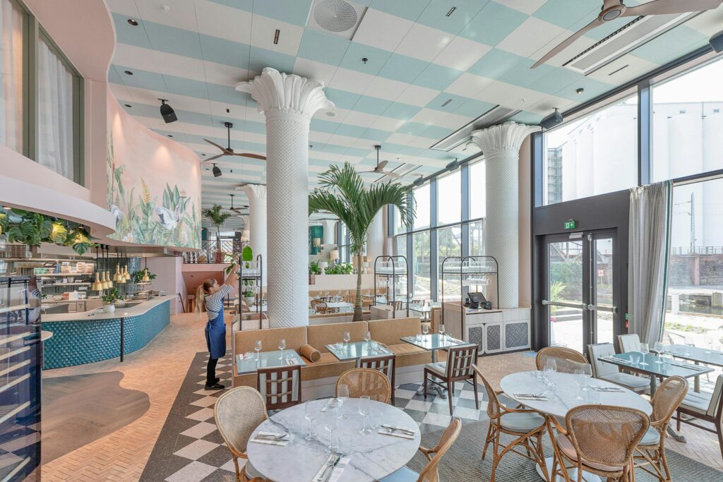 فن تصميم المطاعم في الرياض