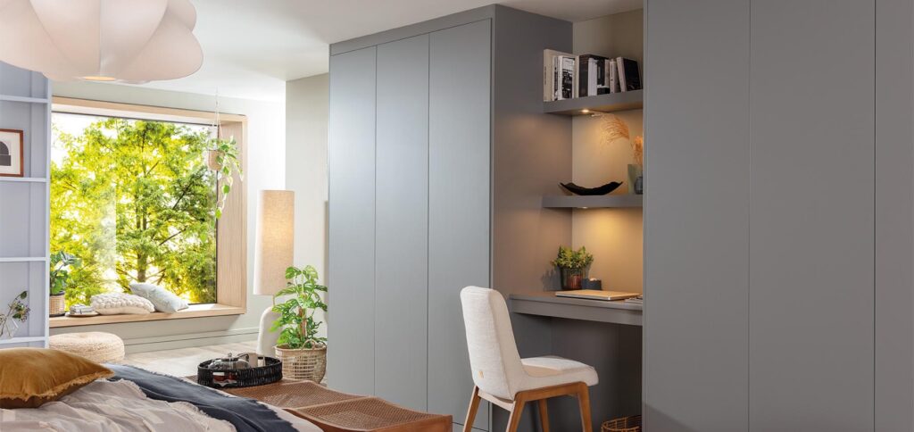 مكاتب غرف نوم البنات