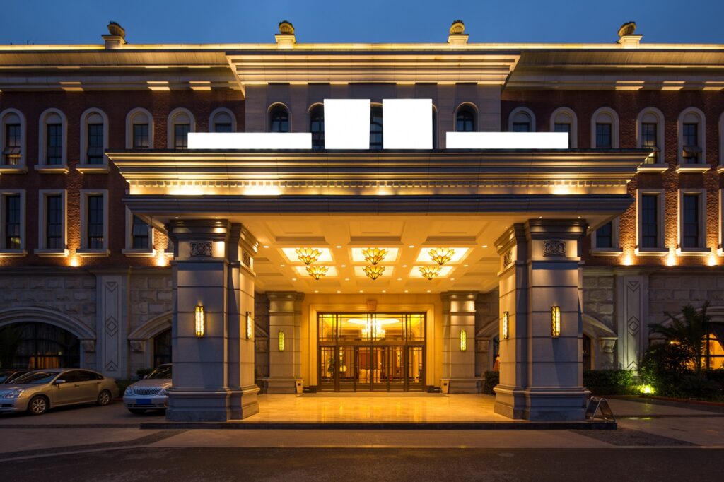 1000181678 hotel entrance design