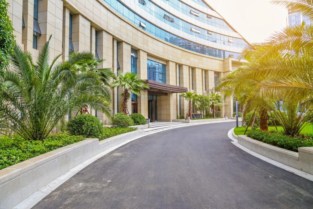 1000181699 hotel entrance design