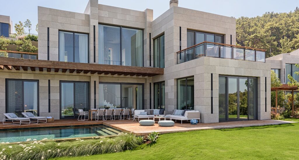 العمل مع مصمم واجهات معمارية في الرياض: ما يجب معرفته قبل التعاقد