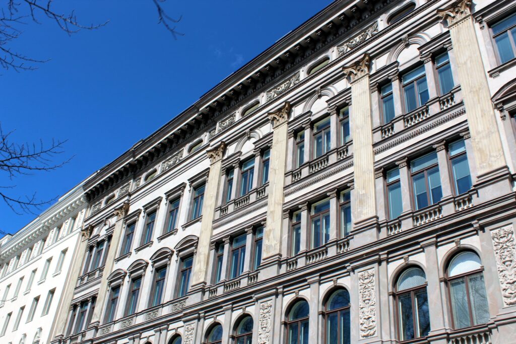 1000173978 أنواع الواجهات المعمارية