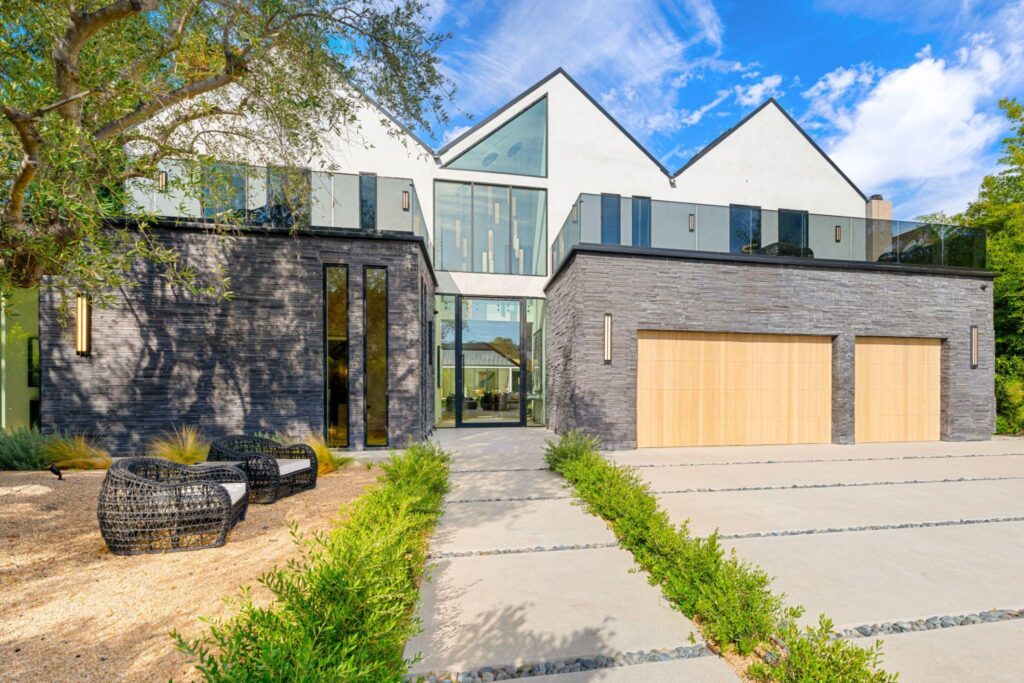 1000174040 أنواع الواجهات المعمارية