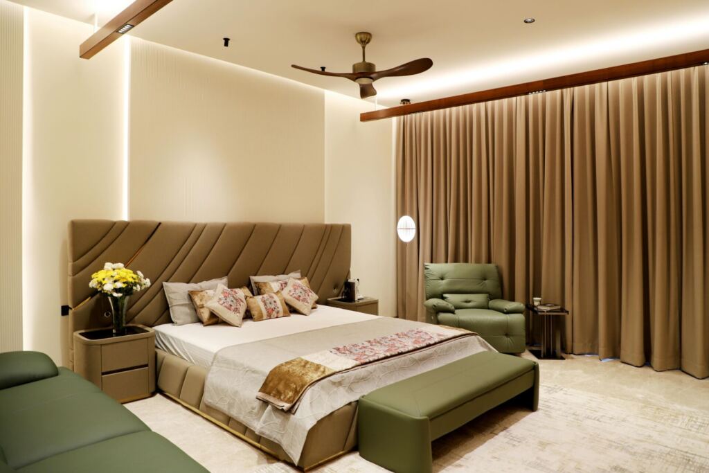 ديكورات غرف النوم: أفكار عملية لتصميم غرفة مريحة وأنيقة